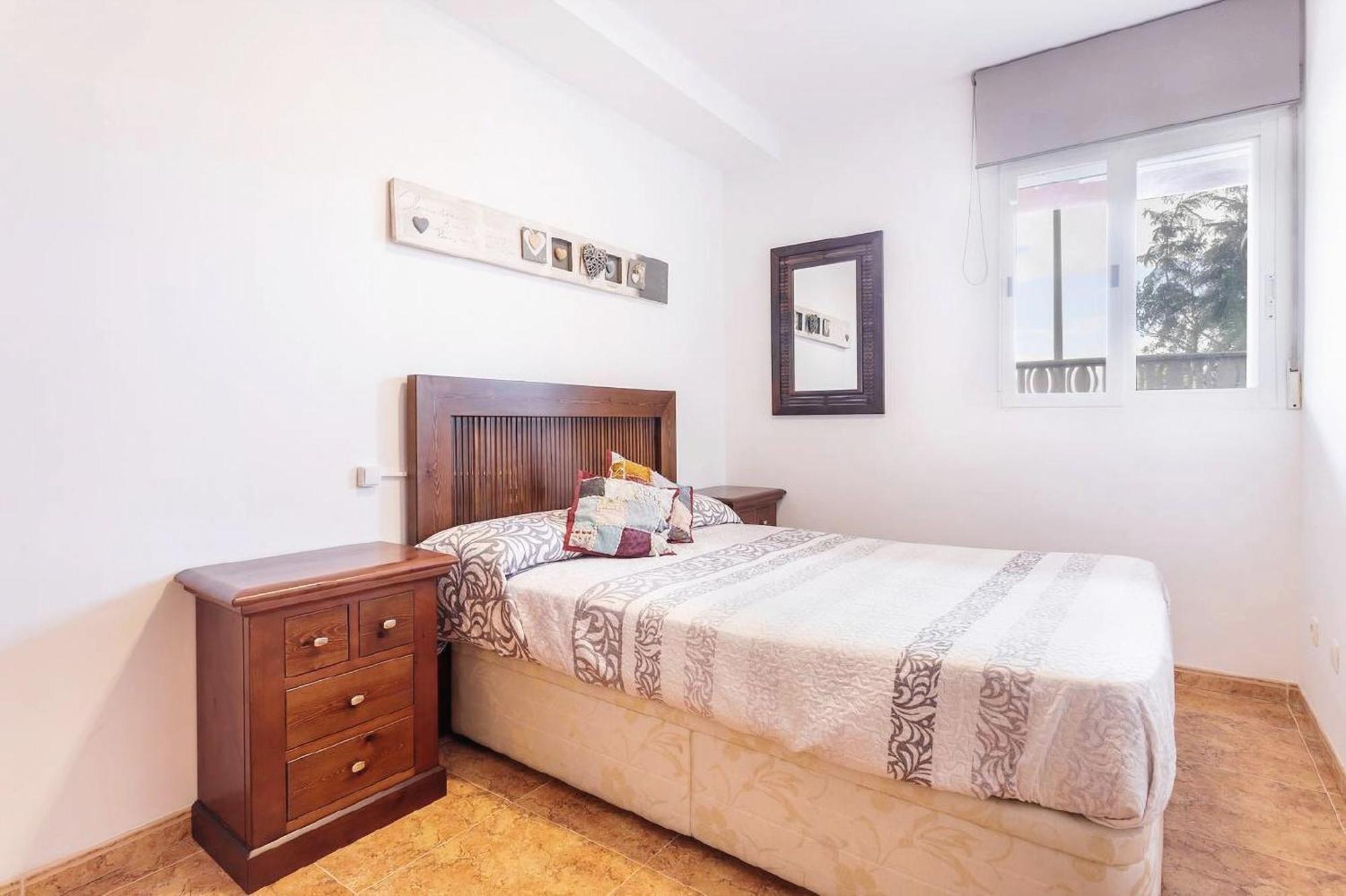 Apartamento con terraza y piscina Canet d'En Berenguer Esterno foto