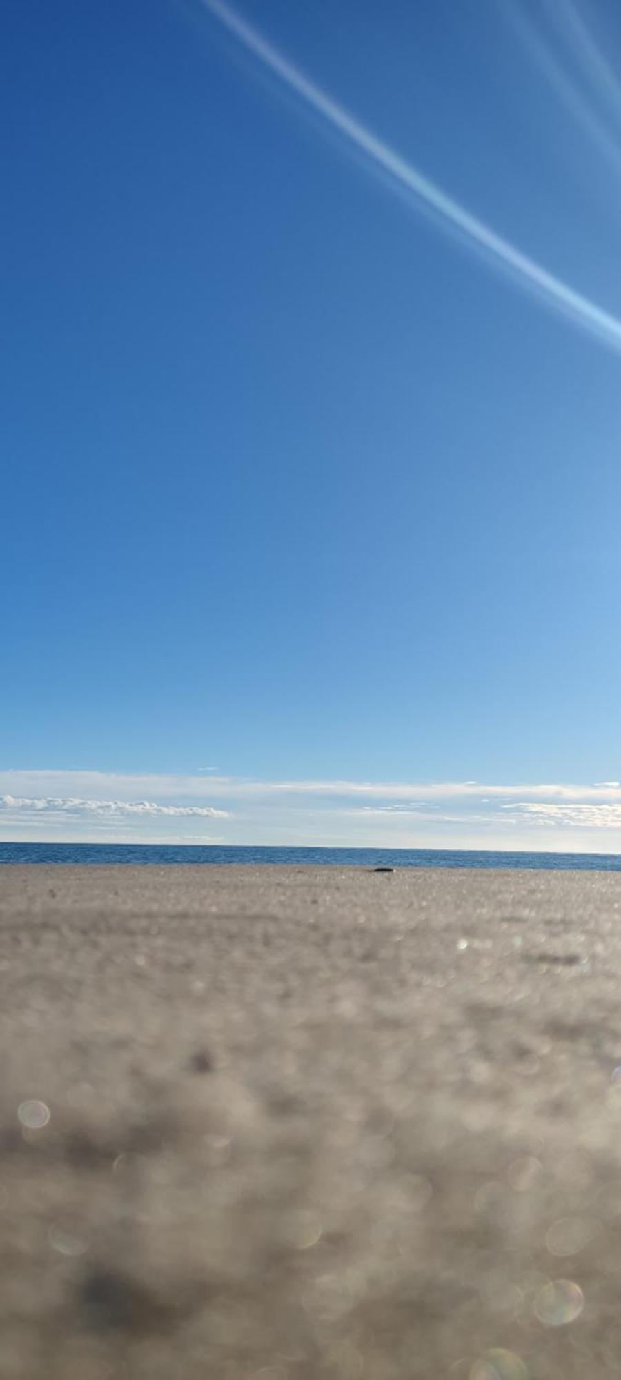 Apartamento con terraza y piscina Canet d'En Berenguer Esterno foto
